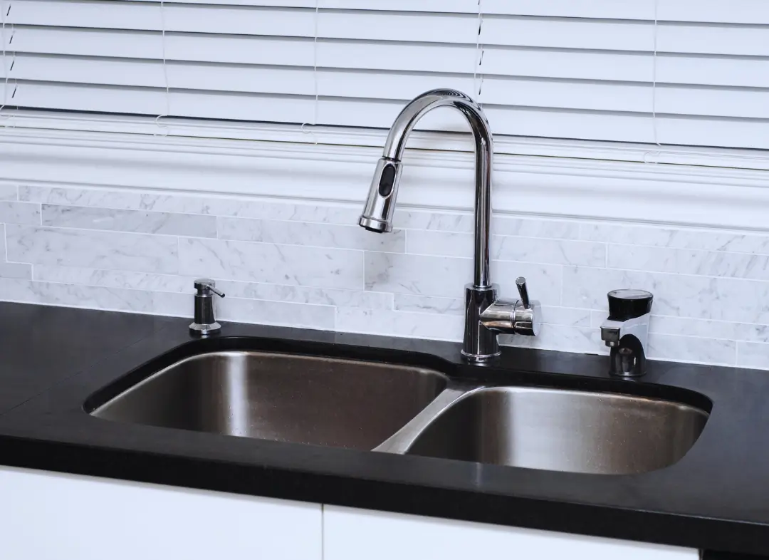 Changement Mitigeur d'évier Lys-Haut-Layon